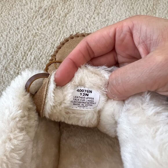 New No Box Minnetonka Women Size 12N Chrissy Bootie Slipper CINNAMON - Picture 8 of 8